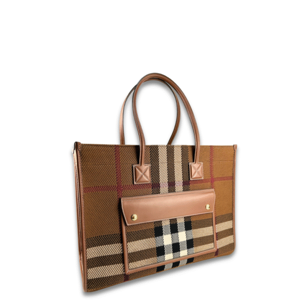 Burberry Medium Freya Tote
