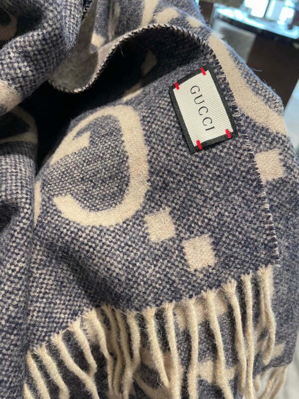 Gucci scarf