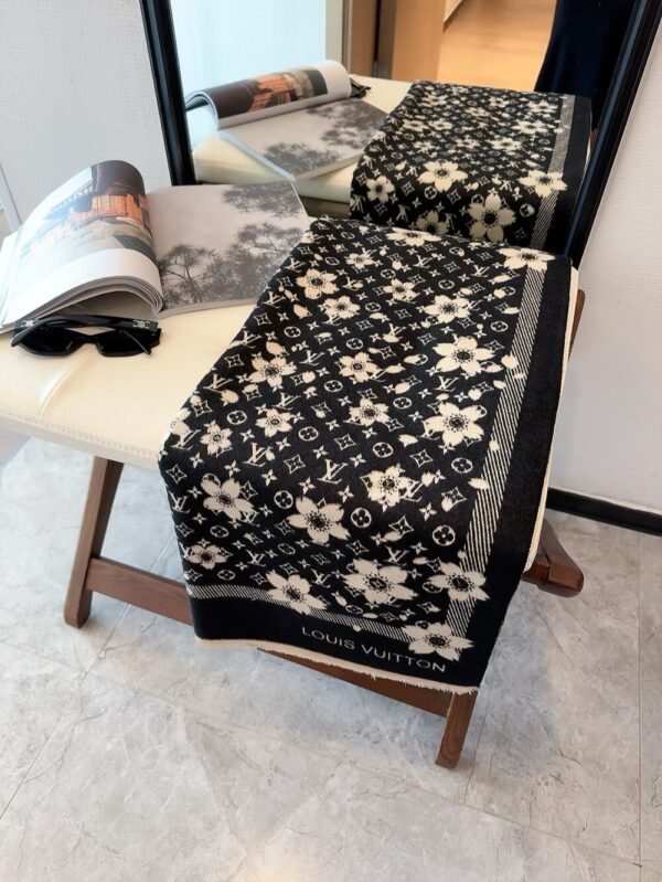 LV X TM MONOGRAM CERISE