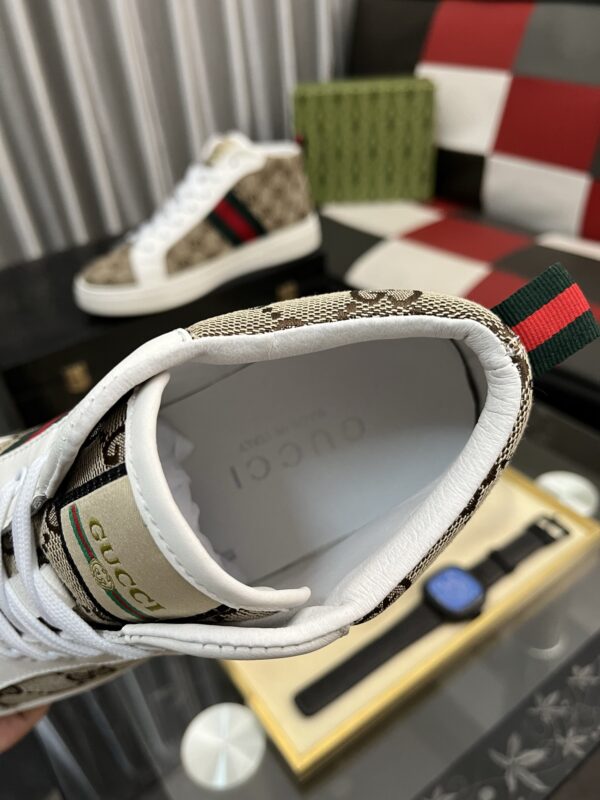 Gucci's new platform casual shoes