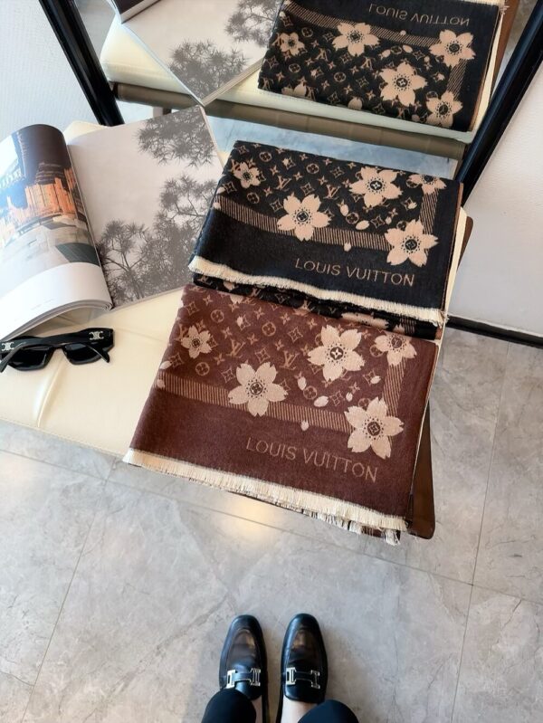 LV X TM MONOGRAM CERISE